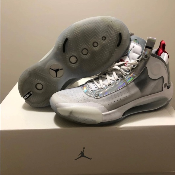 Jordan 34 White Metallic Silver - Picture 1 of 1